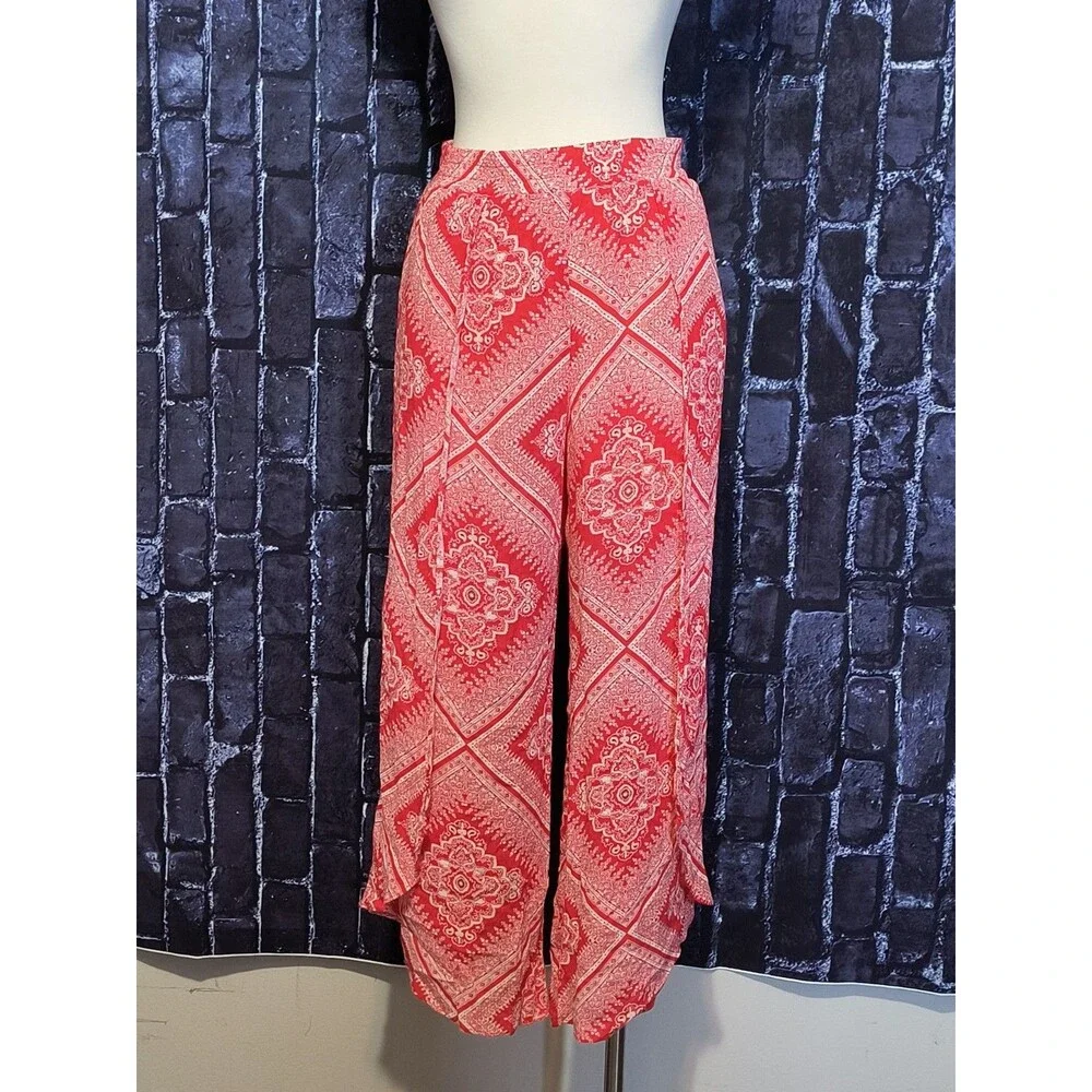 Cato Est. 1946 Wide Leg Pants Women's Medium Red Medallion Split Front Pull On - Picture 4 of 7